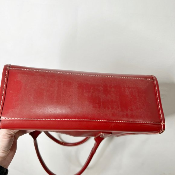 Wilson Leather Woman’s Purse Red Leather Shoulder Purse - Picture 4 of 11